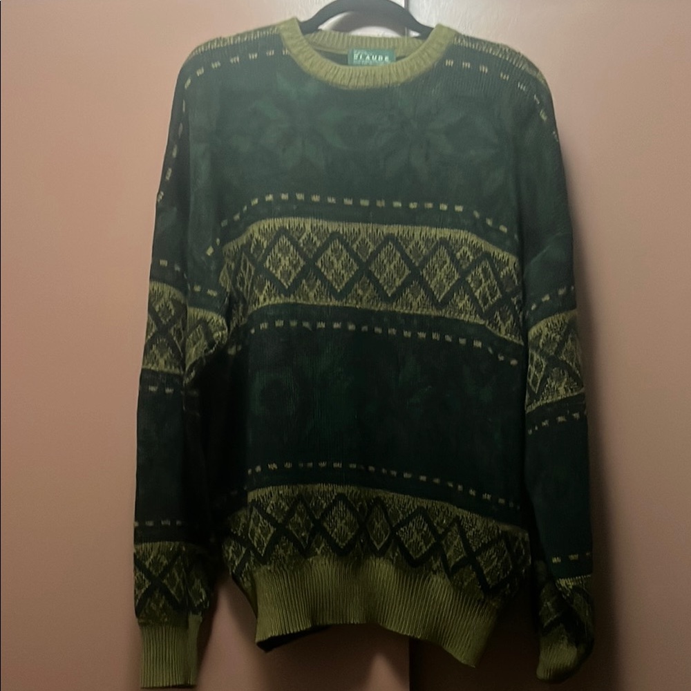 Claude Green Crewneck Sweater with Nordic Pattern